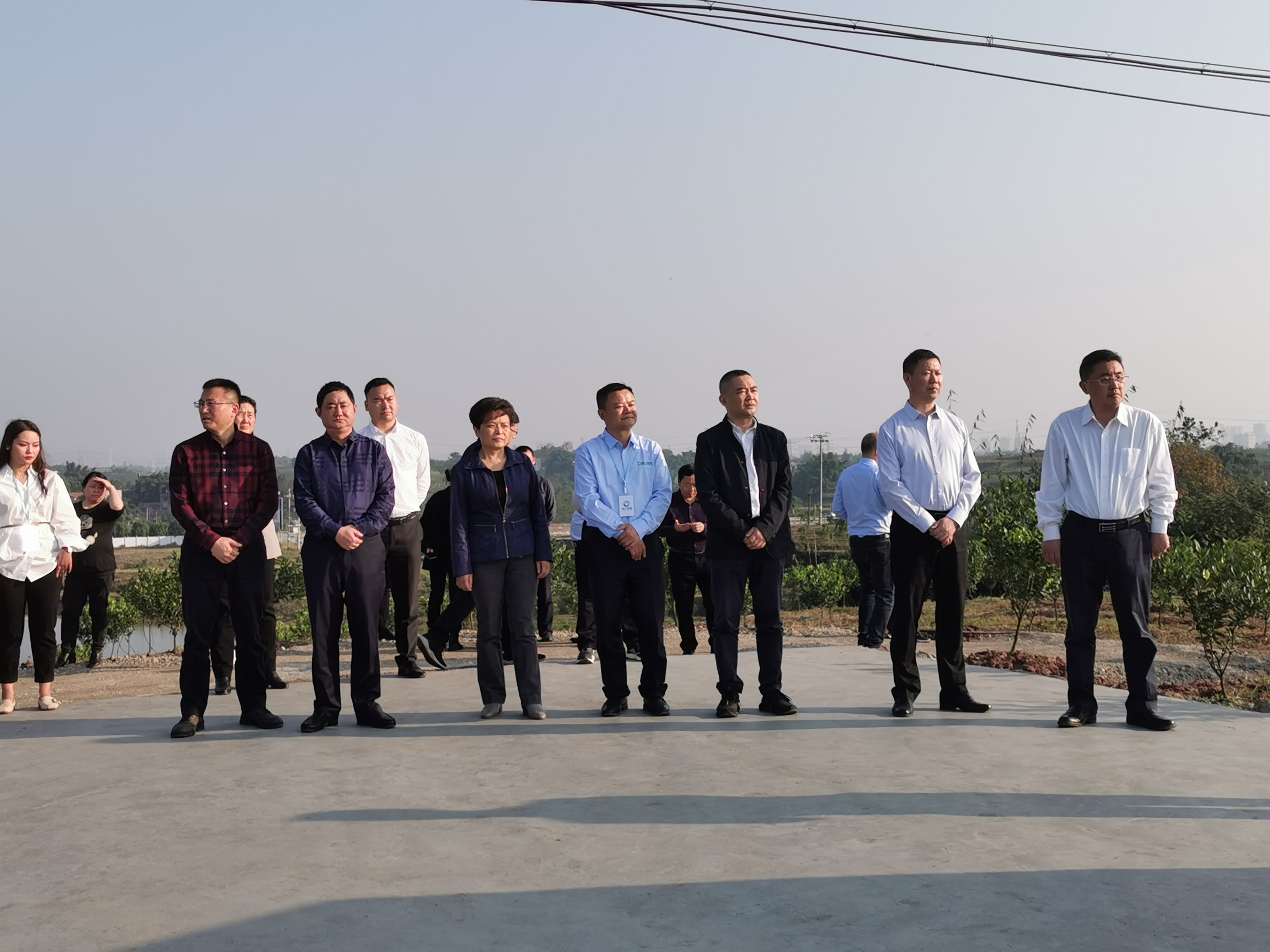 加大(dà)投資、投志(zhì)、投智力度 實現(xiàn)隆昌樹(shù)人(rén)公司跨越式的(de)發展